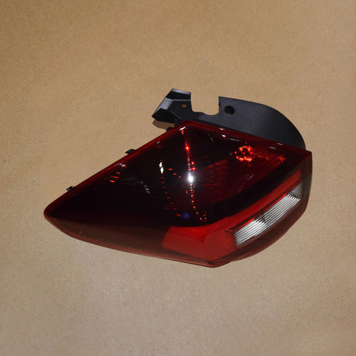 چراغ خطر عقب چپ X22 PRO MT اصلی (با ضمانت)
